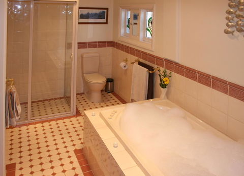 Oats Cottage - Accommodation Rockhampton 2
