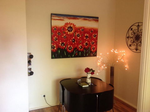 Oats Cottage - Accommodation Rockhampton 4