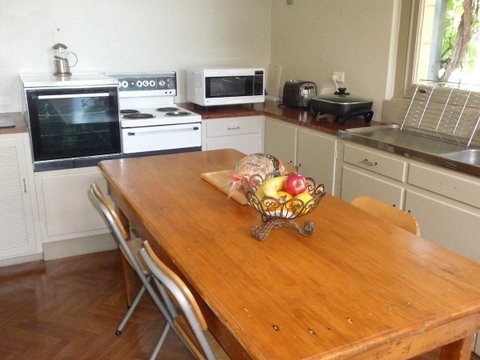 Country Bakehouse Accommodation - Accommodation Rockhampton 5