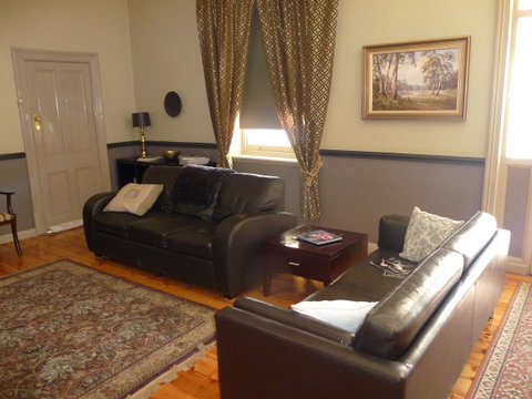 Country Bakehouse Accommodation - Accommodation Rockhampton 4