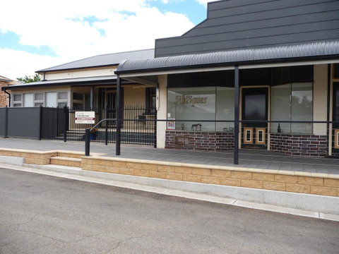 Country Bakehouse Accommodation - Accommodation Rockhampton 12