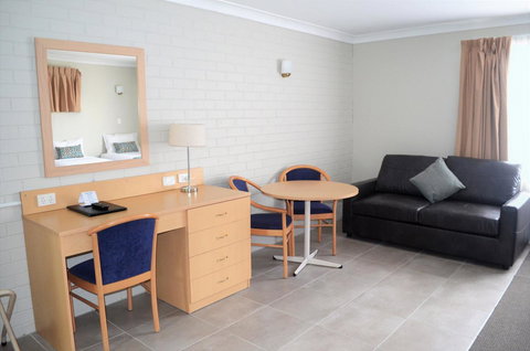 Bathurst Motor Inn - Accommodation Rockhampton 9