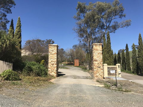 Vineyard Cottage BnB - Accommodation Rockhampton 10