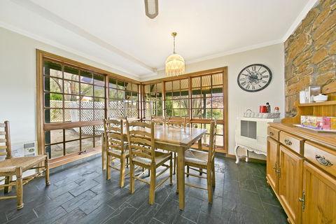 Vineyard Cottage BnB - Accommodation Rockhampton 4