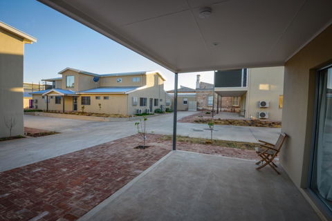 Great Northern Lodge - Accommodation Rockhampton 23