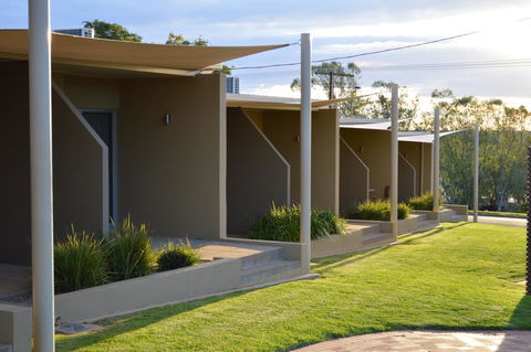 Loxton Community Hotel Motel - Accommodation Rockhampton 4