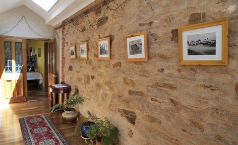 The Fruiterer's - Accommodation Rockhampton 18