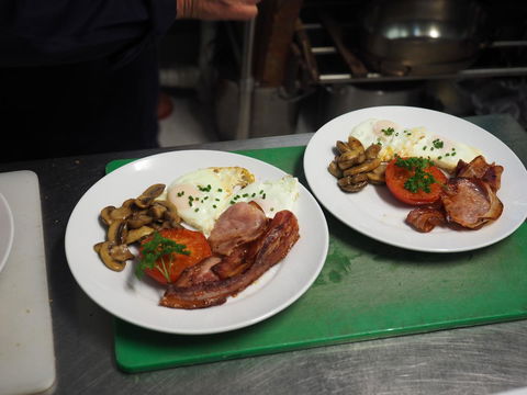 The Fruiterer's - Accommodation Rockhampton 1