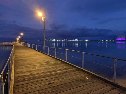 Hilton Beachfront Motel - Accommodation Rockhampton 12