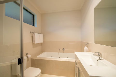 Clare Country Club - Accommodation Rockhampton 16
