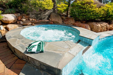 Clare Country Club - Accommodation Rockhampton 5