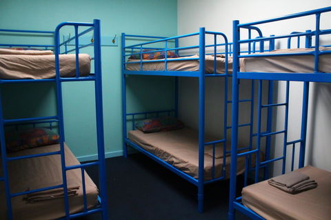 My Place & Adelaide Backpackers Hostel - Accommodation Rockhampton 12