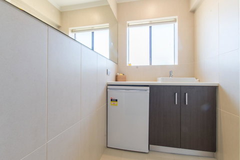 Mick O\'Sheas - Accommodation Rockhampton 27