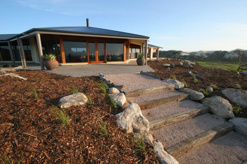 Almonta Park Lodge - Accommodation Rockhampton 2