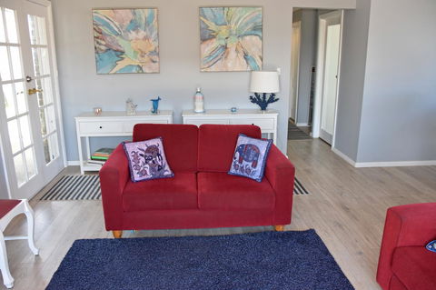 Beach Life Retreat - Accommodation Rockhampton 0