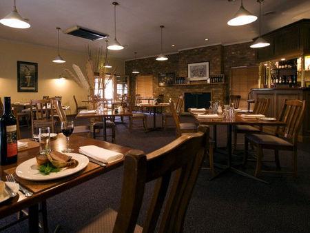 Clare Central - Accommodation Rockhampton 37