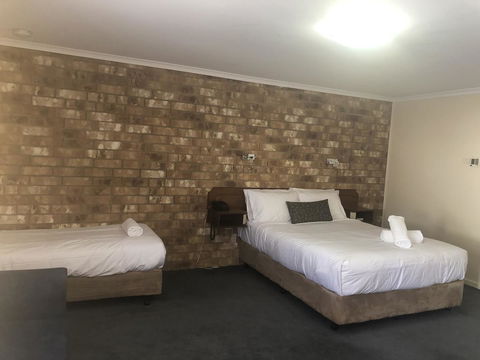 Clare Central - Accommodation Rockhampton 3