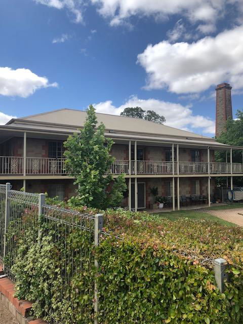 Clare Central - Accommodation Rockhampton 0
