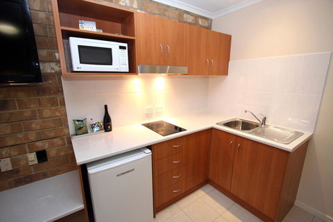 Clare Central - Accommodation Rockhampton 36