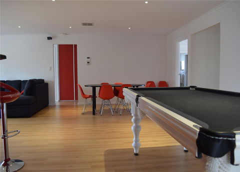 South Coast Escape - Accommodation Rockhampton 3
