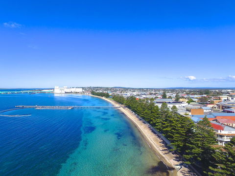 Limani Motel - Accommodation Rockhampton 0