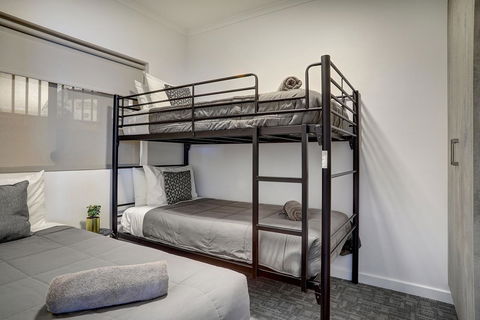 Limani Motel - Accommodation Rockhampton 5