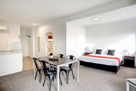 Limani Motel - Accommodation Rockhampton 43