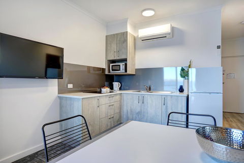 Limani Motel - Accommodation Rockhampton 4
