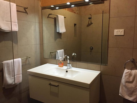 The Lookout Cave Underground Motel - Accommodation Rockhampton 30