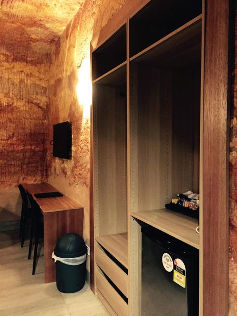 The Lookout Cave Underground Motel - Accommodation Rockhampton 36