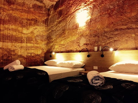 The Lookout Cave Underground Motel - Accommodation Rockhampton 34
