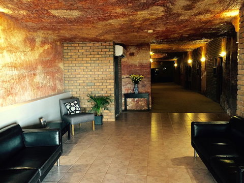 The Lookout Cave Underground Motel - Accommodation Rockhampton 18