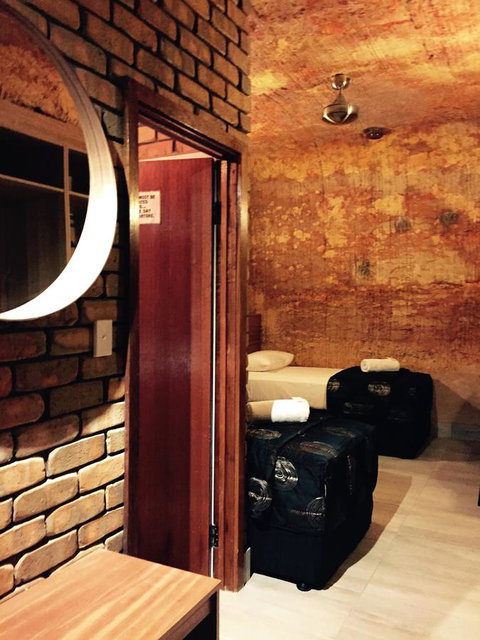 The Lookout Cave Underground Motel - Accommodation Rockhampton 37