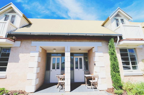 Caledonian Inn - Accommodation Rockhampton 10