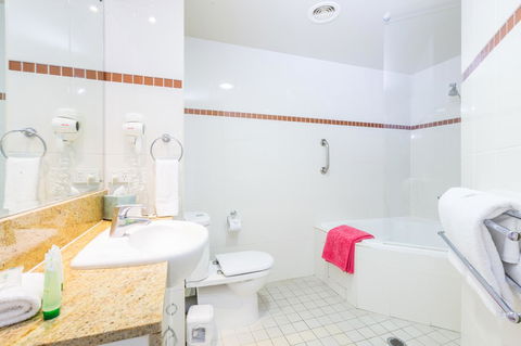 Ramada Resort By Wyndham Shoal Bay - Accommodation Rockhampton 21