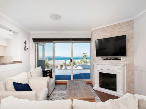 Ramada Resort By Wyndham Shoal Bay - Accommodation Rockhampton 10