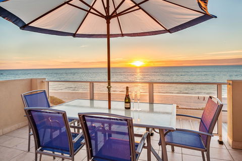 Adelaide Luxury Beach House - Accommodation Rockhampton 9