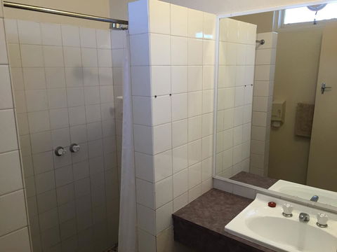Blue Lake Motel - Accommodation Rockhampton 19