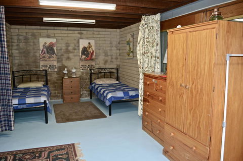 Dolphinview - Accommodation Rockhampton 10