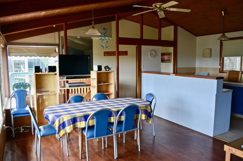 Dolphinview - Accommodation Rockhampton 3