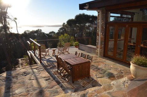 Of Stone & Wood Guesthouse - Accommodation Rockhampton 17