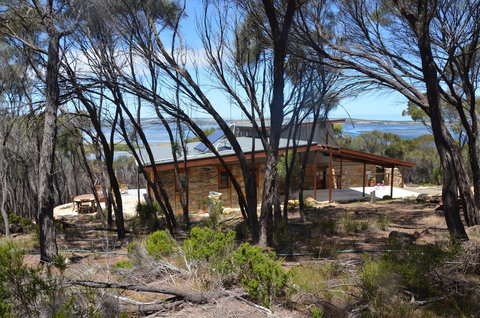 Of Stone & Wood Guesthouse - Accommodation Rockhampton 18