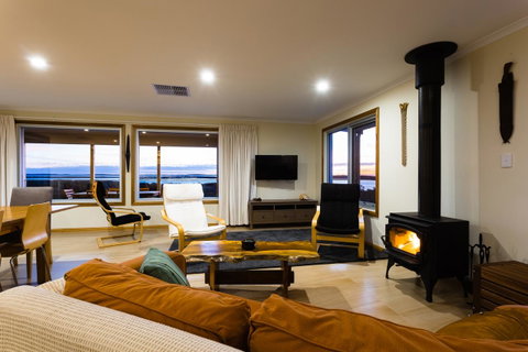 Southern Ocean Lookout - Accommodation Rockhampton 7