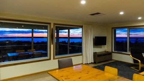 Southern Ocean Lookout - Accommodation Rockhampton 14