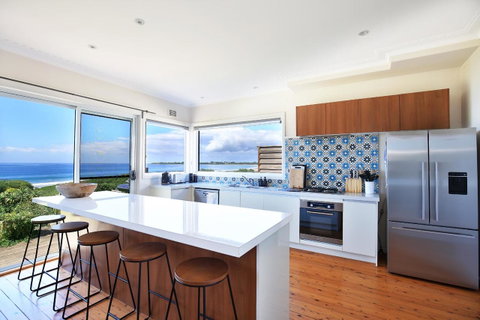 Culburra Beachhouse - Accommodation Rockhampton 1