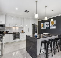 Accommodation on Lansell 2 - Accommodation Rockhampton