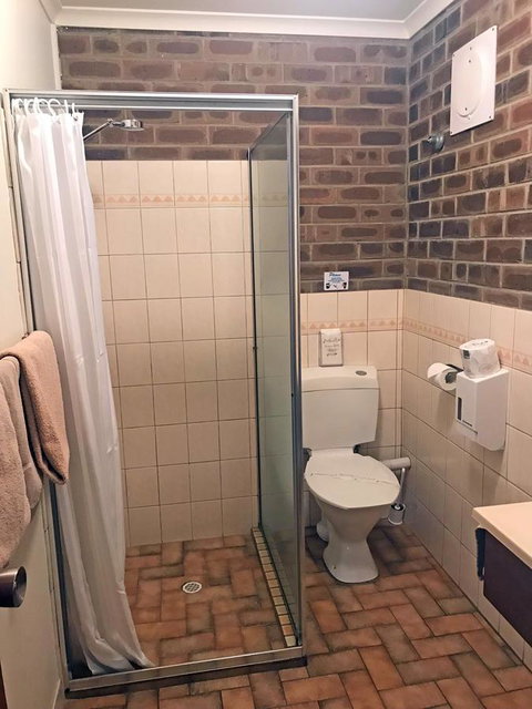 Lake Albert Motel - Accommodation Rockhampton 36