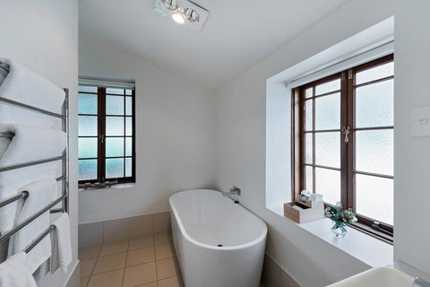 Jacobs Estate Cottage - Accommodation Rockhampton 6