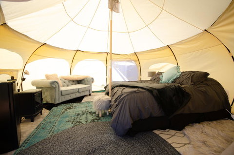 Bukirk Glamping & Fancy Coops - Accommodation Rockhampton 15