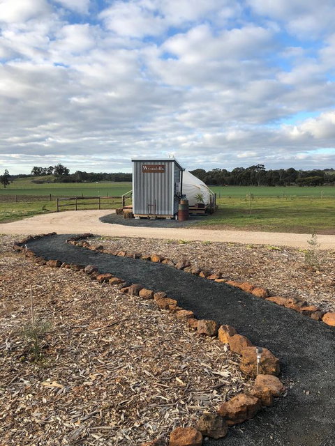 Bukirk Glamping & Fancy Coops - Accommodation Rockhampton 22